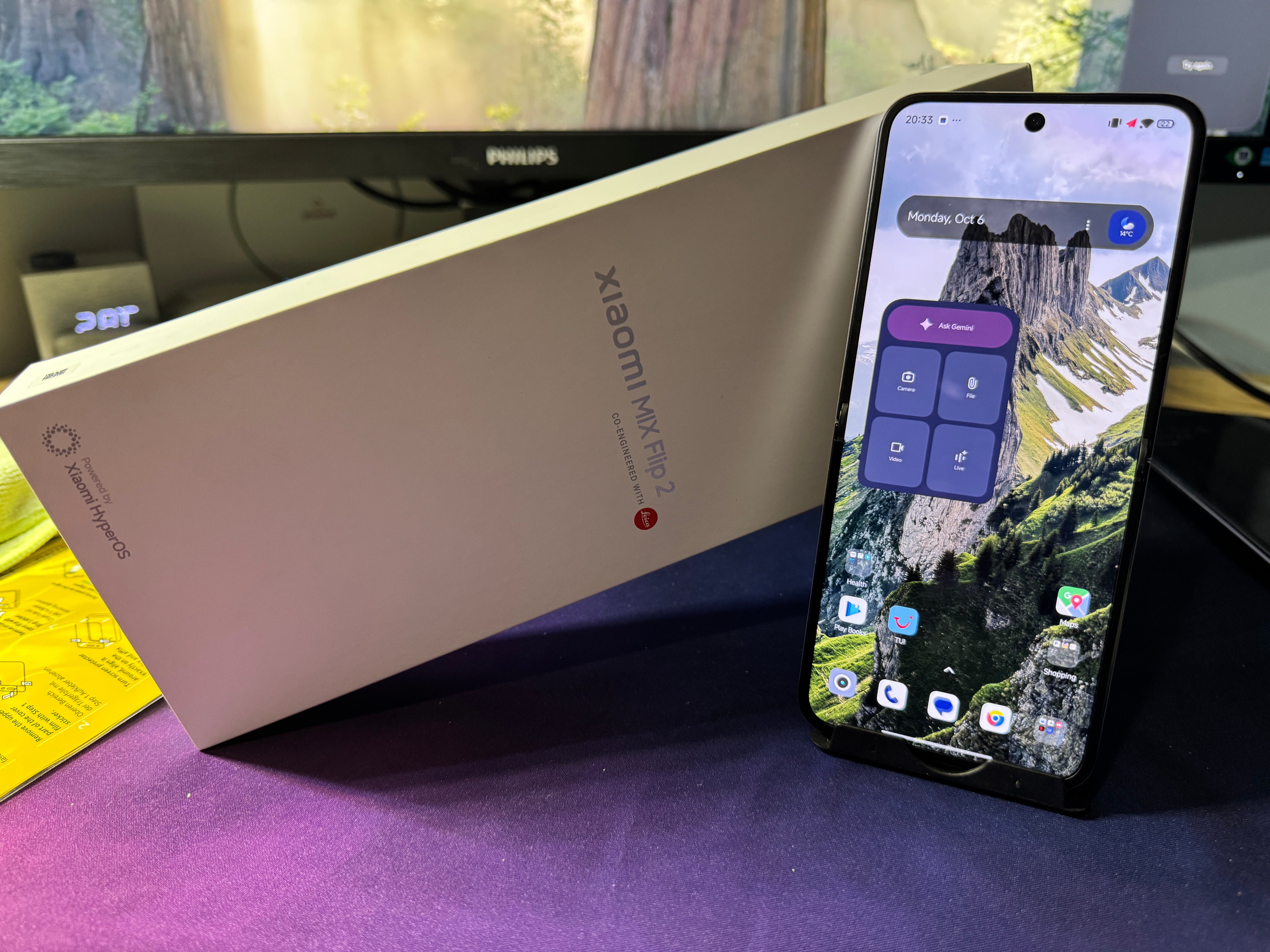 Xiaomi Mix Flip 2 - Review – Average Dad Tech